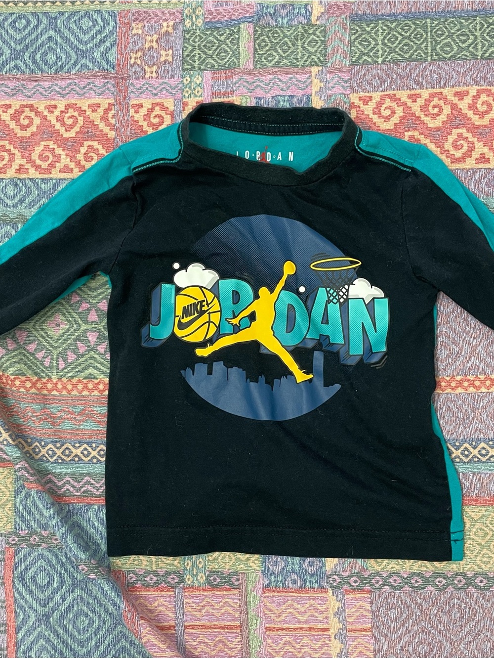 Jordan Black & Teal Long-Sleeve Graphic Tee with Yellow Jump mane 2T